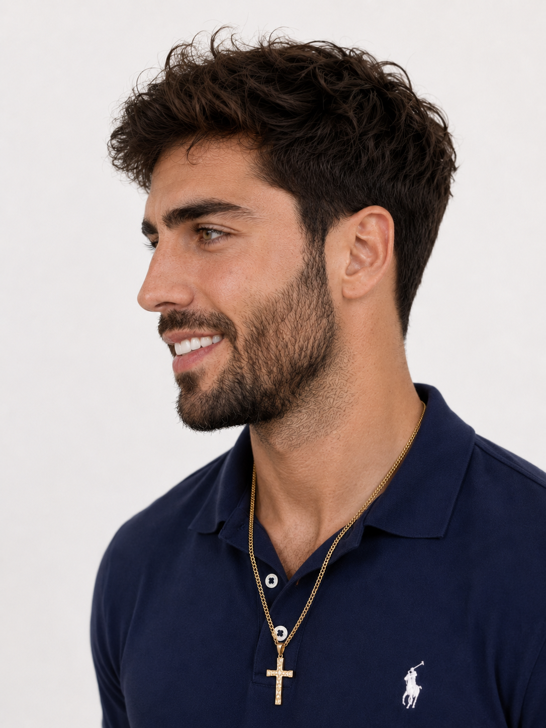 Close-up profil (sourire)