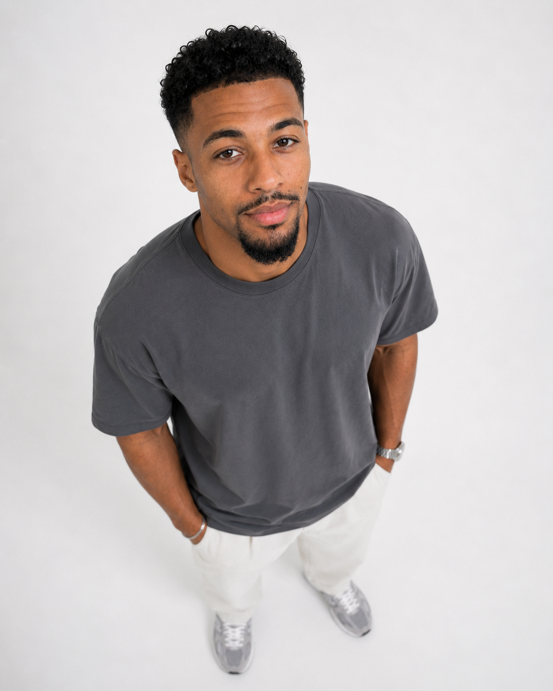 High Angle · homme